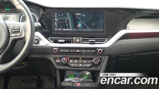 Kia Niro Niro Plus Earth — Фото автомобиля 14
