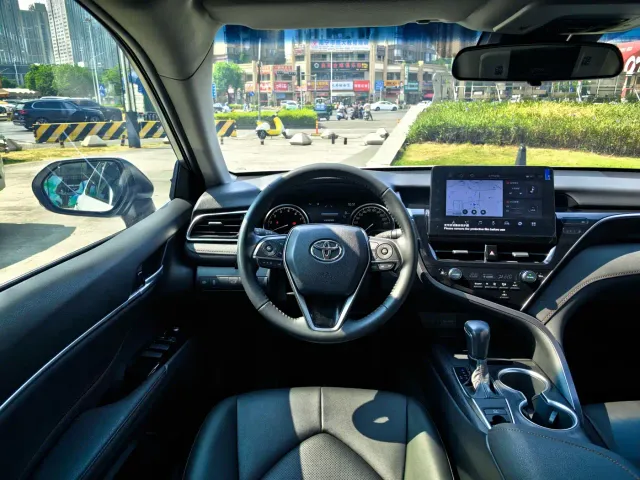 Toyota Camry — Фото автомобиля 16