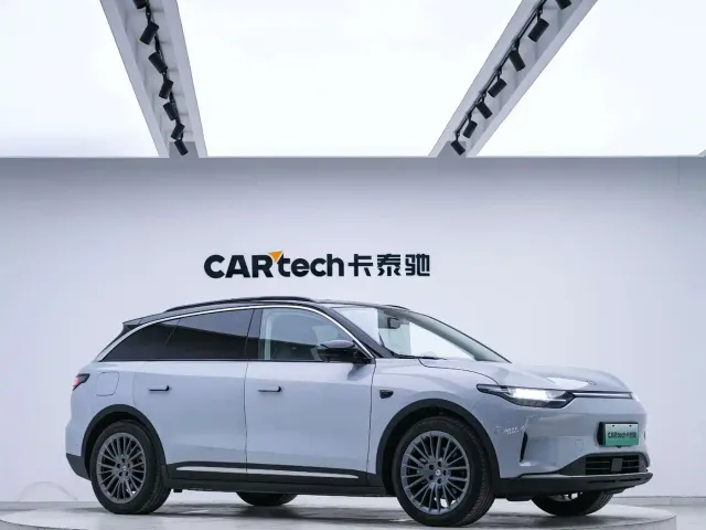Leapmotor C11 — Фото автомобиля 3