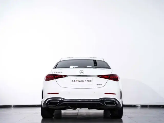 Mercedes-Benz C-Class — Фото автомобиля 7