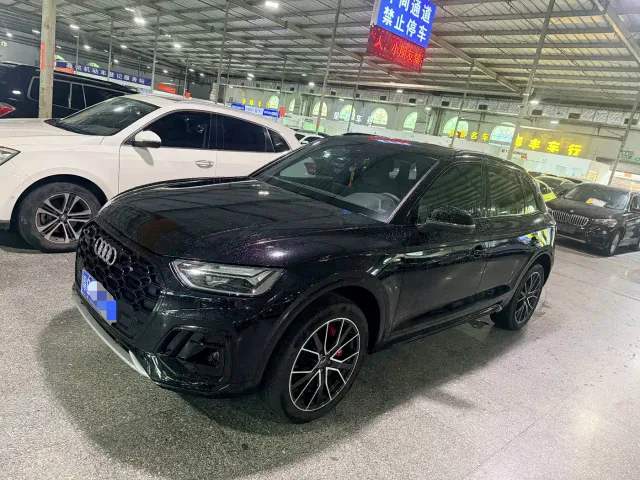 Фотография автомобиля — Audi Q5L