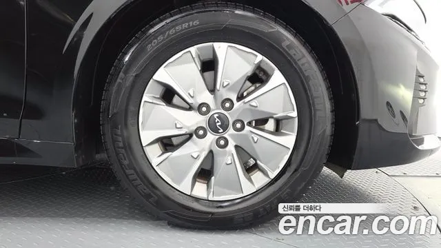 Kia K5 Generation 3 — Фото автомобиля 6