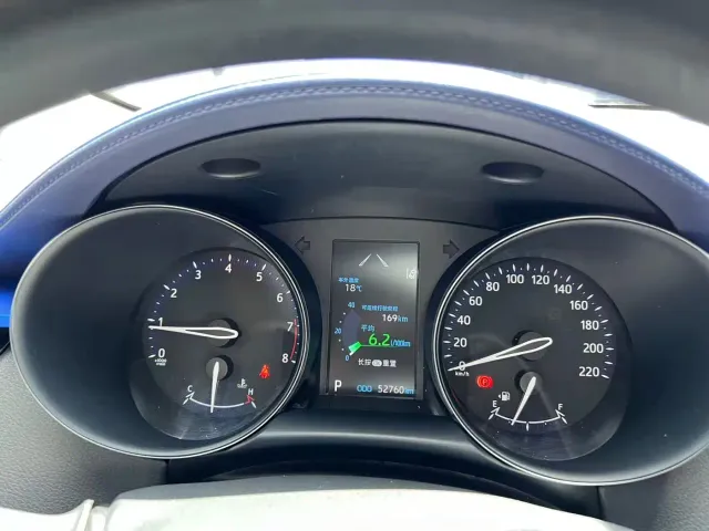 Toyota C-HR — Фото автомобиля 17