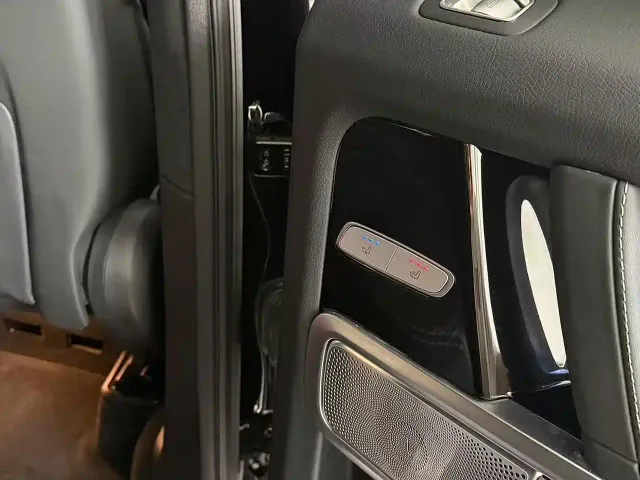 Mercedes-Benz G-Class — Фото автомобиля 13