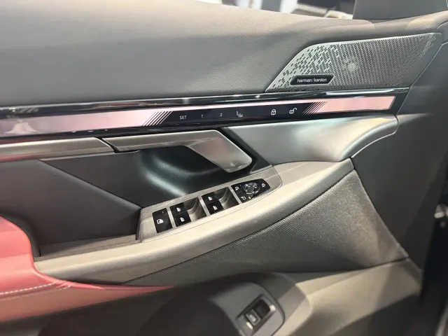 BMW 5 Series — Фото автомобиля 9