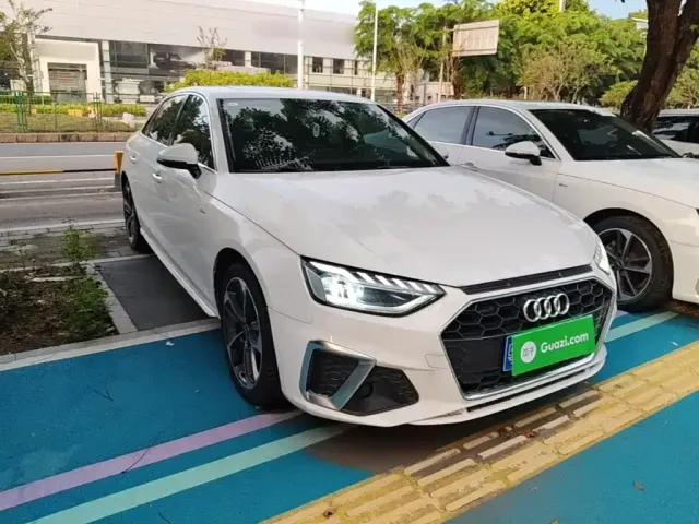 Audi A4L — Фото автомобиля 3