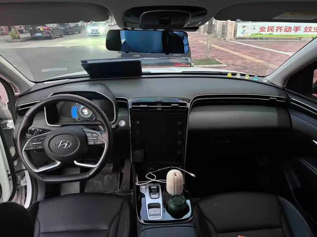 Hyundai Tucson — Фото автомобиля 5