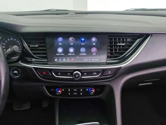 Buick Regal — Фото автомобиля 13