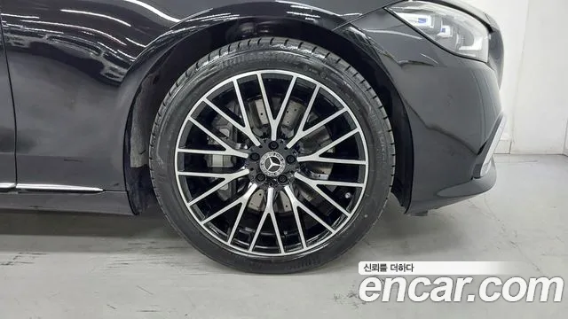 Mercedes-Benz S-Class — Фото автомобиля 5