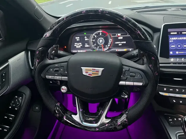Cadillac CT5 — Фото автомобиля 29