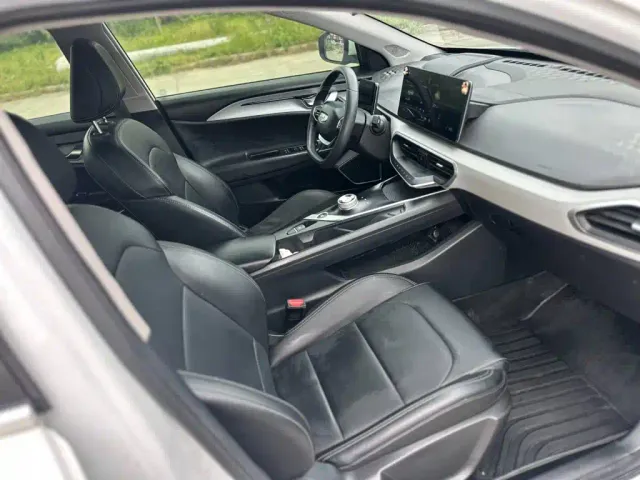 Geely Geometry A — Фото автомобиля 23