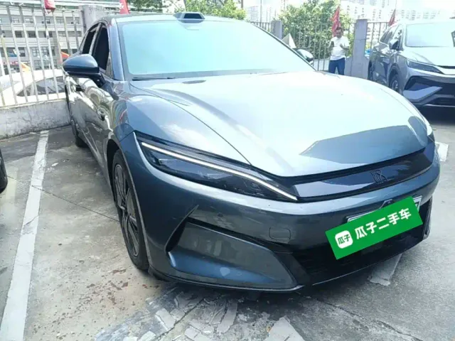 BYD Han L — Фото автомобиля 3