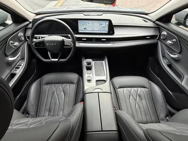 Chery Arrizo 8 — Фото автомобиля 5