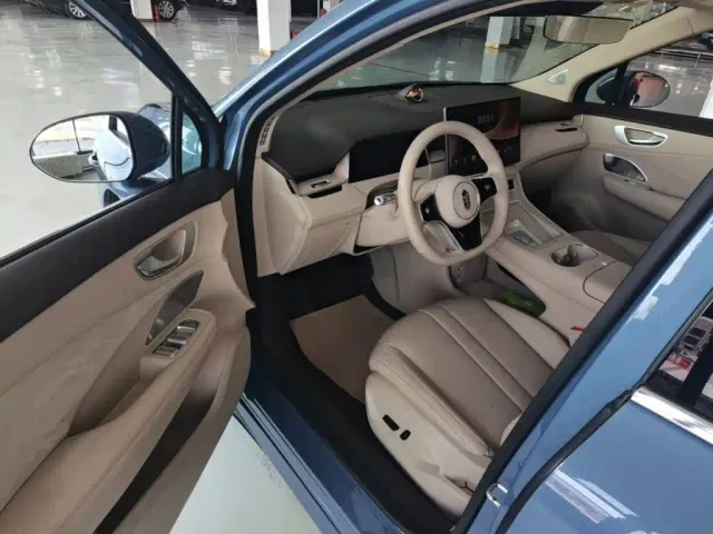 Shangjie SUV — Фото автомобиля 8