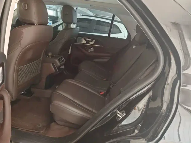 Mercedes-Benz GLE-Class — Фото автомобиля 16