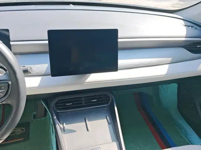 BYD Seal 05 DM-i — Фото автомобиля 13