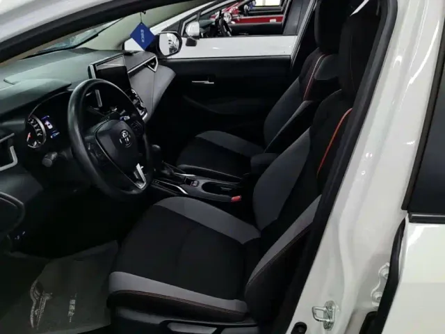 Toyota Corolla — Фото автомобиля 14