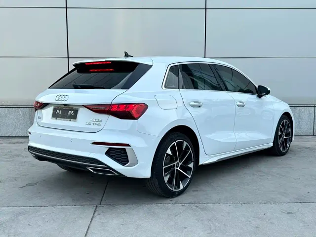 Audi A3 — Фото автомобиля 4