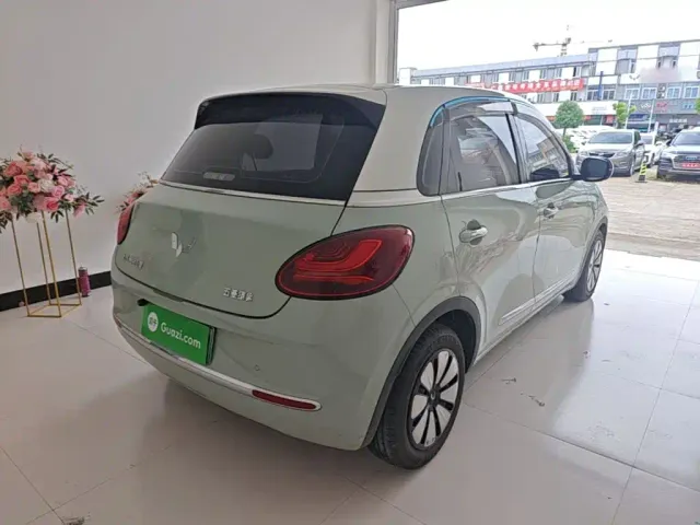 Wuling Bingo — Фото автомобиля 6