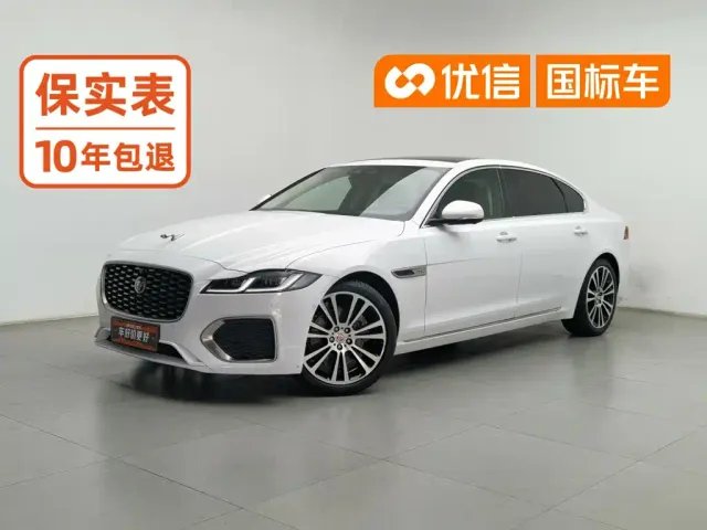Фотография автомобиля — Jaguar XFL