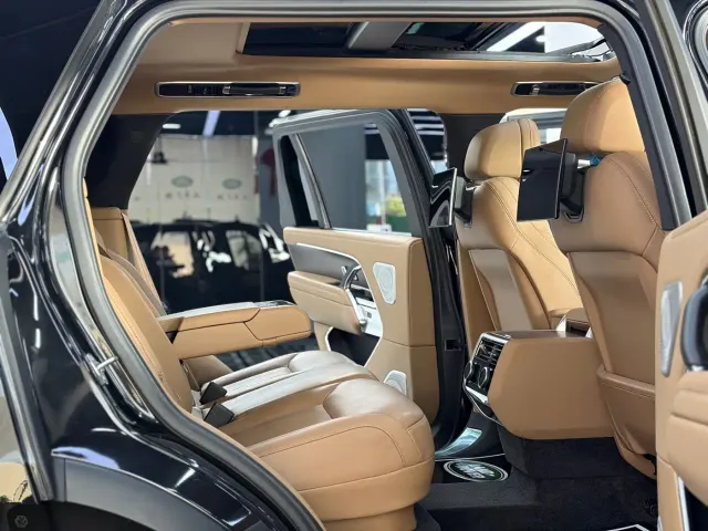 Land Rover Range Rover — Фото автомобиля 15