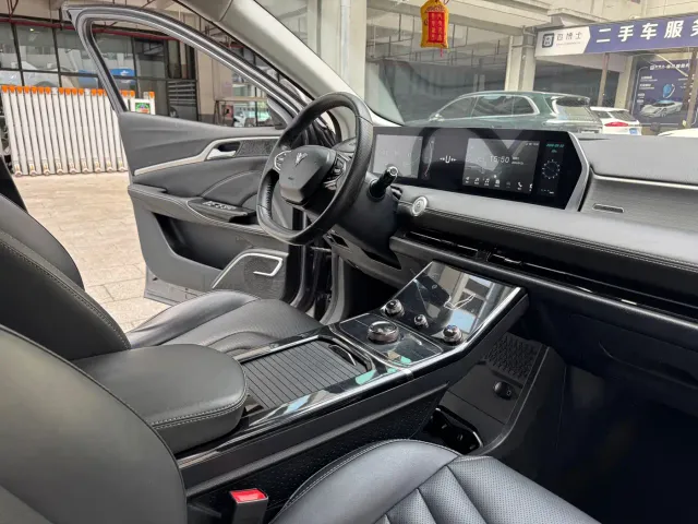 Nezha Auto Neta U 2022 Pro 400 Smooth Edition — Фото автомобиля 12