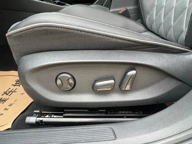 Volkswagen Sagitar — Фото автомобиля 13