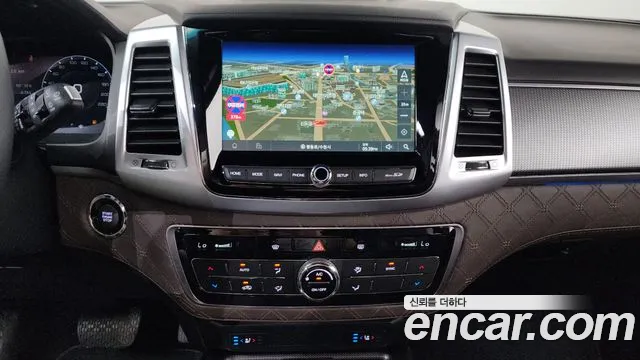KG_Mobility_Ssangyong Rexton All Rexton Дизель 2.2 4WD — Фото автомобиля 14
