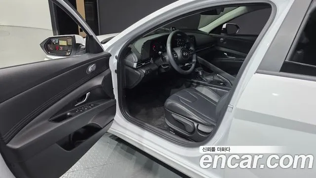 Hyundai Avante — Фото автомобиля 15