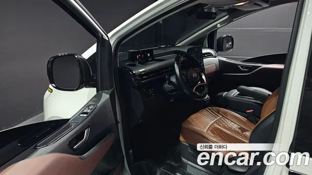 Hyundai Staria Staria L3.5 Карго 3 места — Фото автомобиля 9