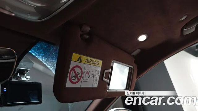 Genesis G90 Бензин 3.5 турбо AWD — Фото автомобиля 26