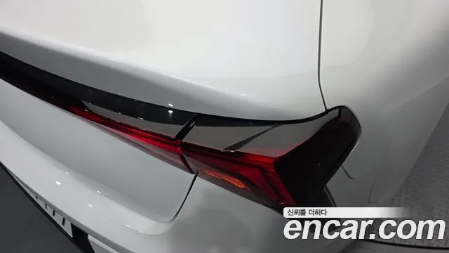 Kia K5 Новый K5 3 поколение 2.0 LPi(Для проката) — Фото автомобиля 21