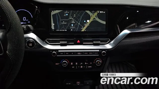 Kia Niro — Фото автомобиля 13