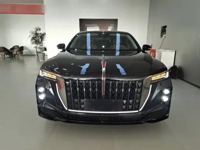 Hongqi H9 — Фото автомобиля 2