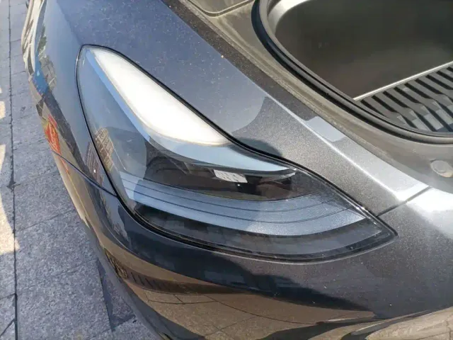 Tesla Model Y — Фото автомобиля 7