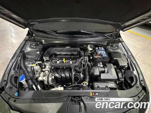 Hyundai Avante CN7 — Фото автомобиля 17
