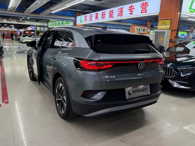 Volkswagen ID.4 Crozz — Фото автомобиля 4