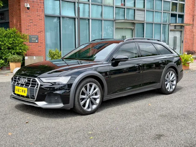 Фотография автомобиля — Audi A6