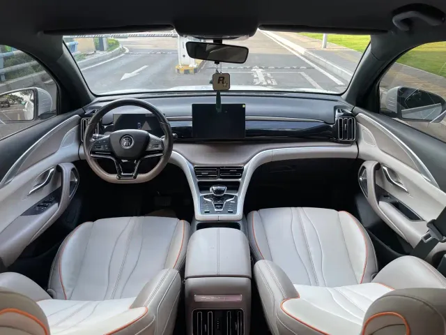 BYD Song Pro — Фото автомобиля 20