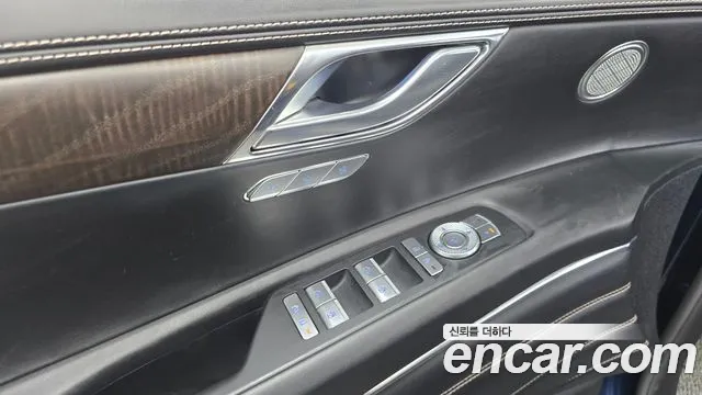 Genesis GV80 2.5T Бензин AWD — Фото автомобиля 27