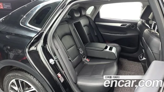 Hyundai Grandeur Новый Grandeur IG — Фото автомобиля 12