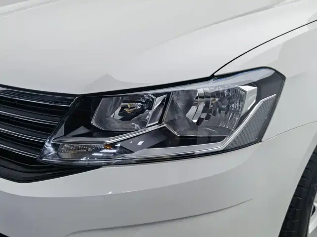Volkswagen Lavida — Фото автомобиля 7