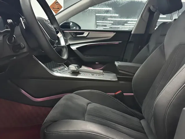 Audi A7L — Фото автомобиля 6