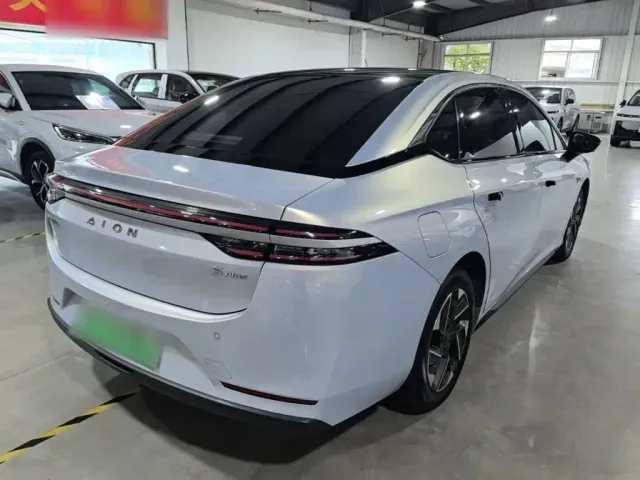 GAC Aion S Plus — Фото автомобиля 6