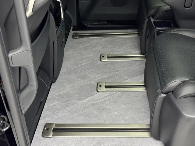 Toyota Vellfire — Фото автомобиля 11