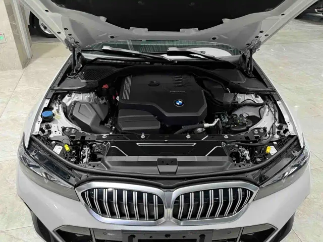 BMW 3 Series — Фото автомобиля 26
