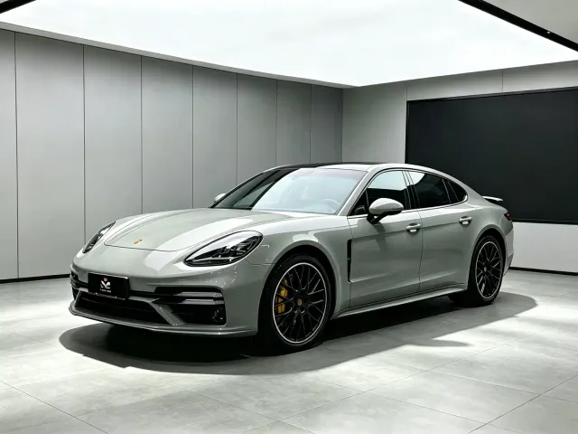 Porsche Panamera — Фото автомобиля 4