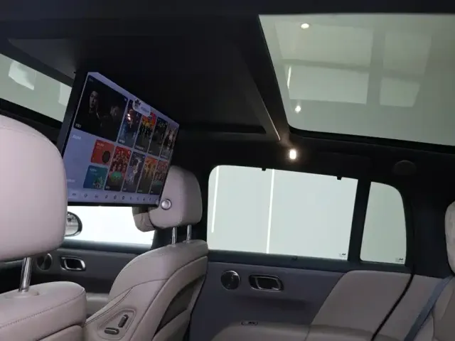 Li Auto Li Auto i6 2025 4WD Base Model — Фото автомобиля 18