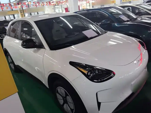 Geely Starry Wish — Фото автомобиля 3
