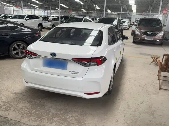 Toyota Corolla — Фото автомобиля 4